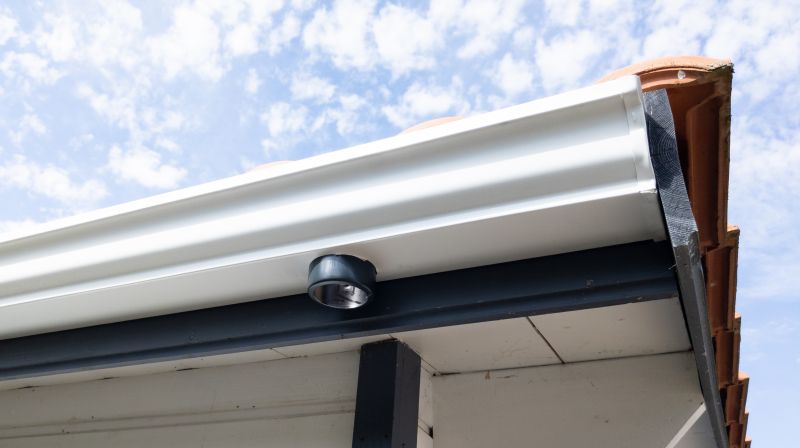 Warehouse Gutter Installation detail